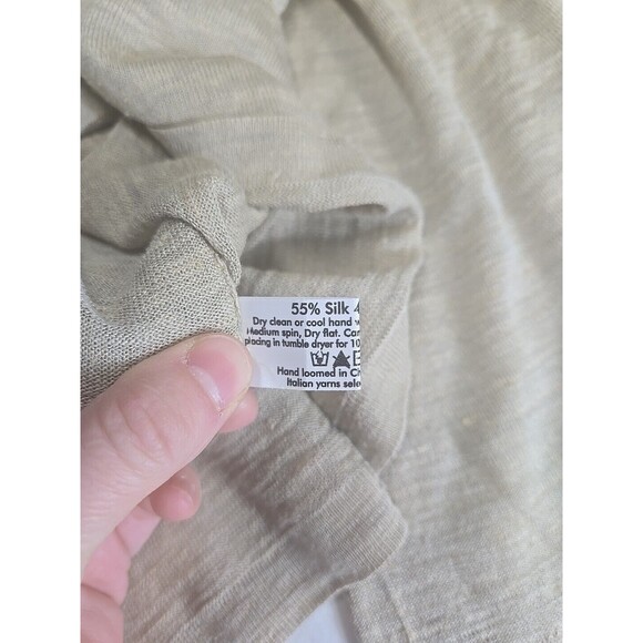 ESKANDAR Women's designer 55% silk and 45% hemp boxy lightweight sweater‎ - Picture 5 of 9